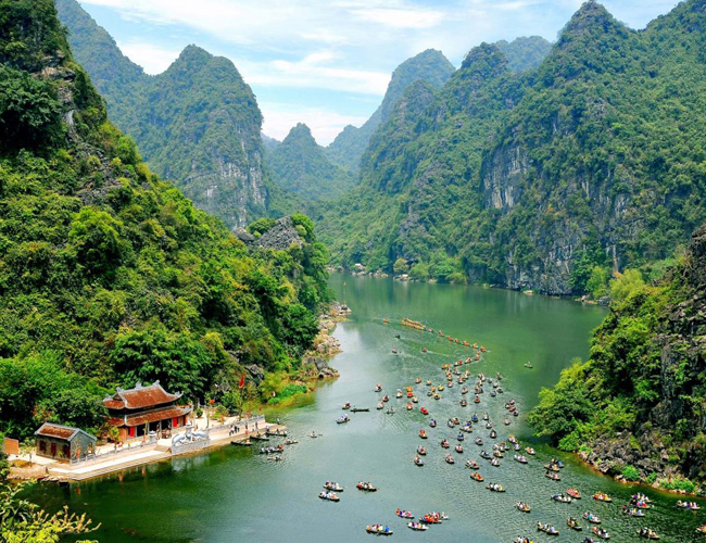 Ninh Binh announces the organization of welcoming return tourists from April 28, 2020